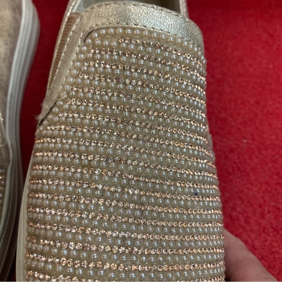 SKECHERS Sz 8 Rise Gold Pearls  Slip On White Rubber Sole SN801 Loafers Shoes - Picture 3 of 11